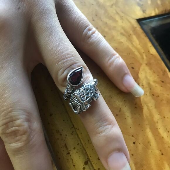 Natural Garnet Sterling Silver Elephant Ring Size 5.5 - Picture 2 of 8